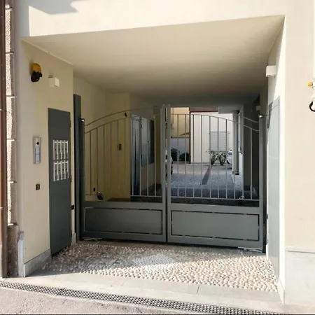 Duomo Luxury House 公寓 *